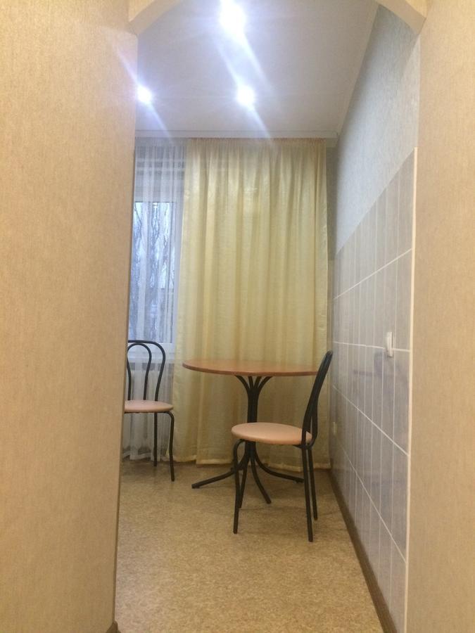 Проспект Металлургов 9 Apartment Krivoy Rog Luaran gambar